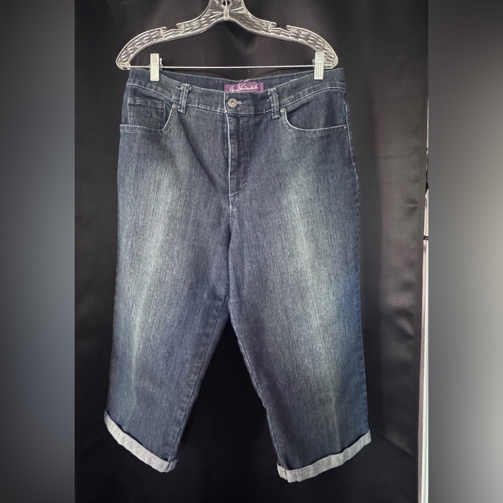 Gloria Vanderbilt Classic Blue Jeans